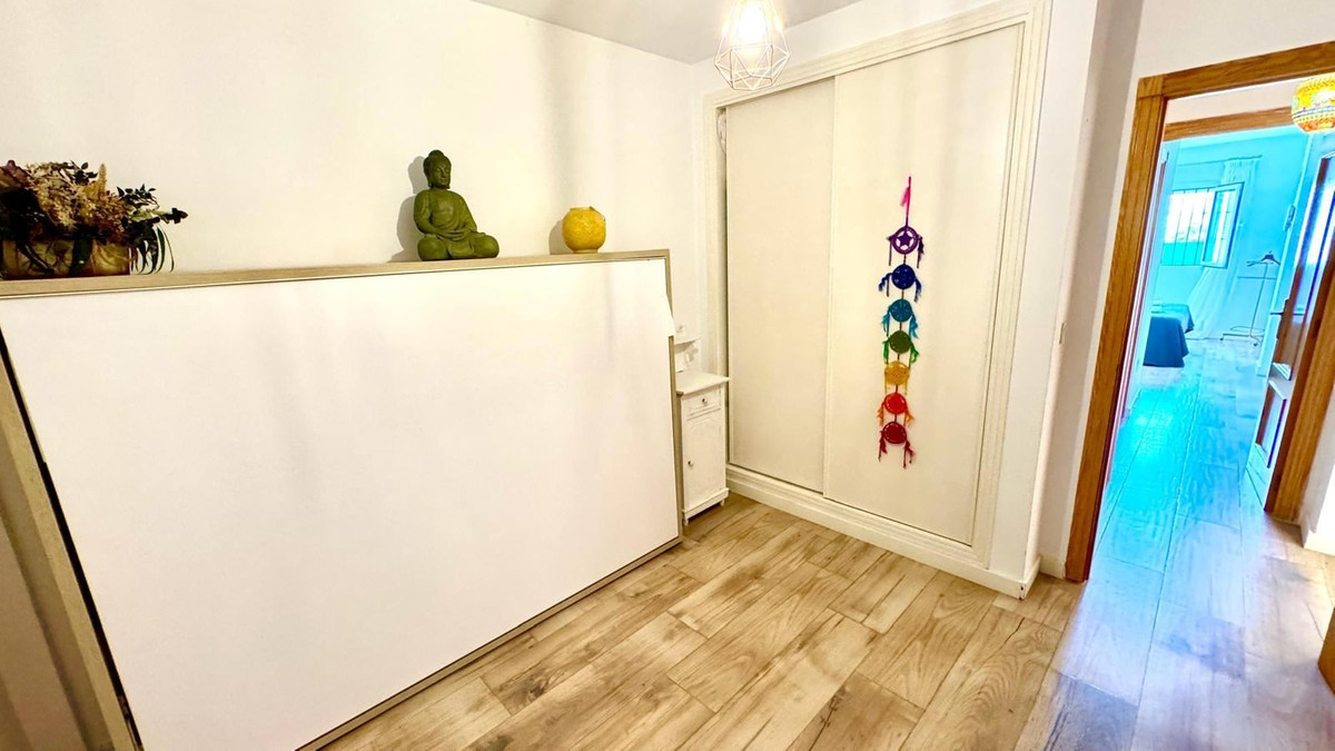 Apartment – Middle Floor Apartment in Santa Pola