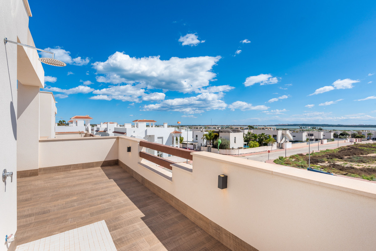 House – Detached Villa in Los Montesinos