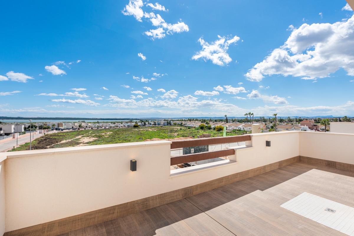House – Detached Villa in Los Montesinos