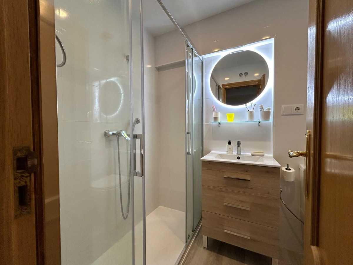 Apartment – Middle Floor Apartment in San Juan de Alicante
