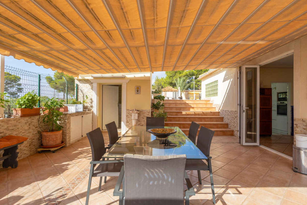 House – Detached Villa in Orihuela