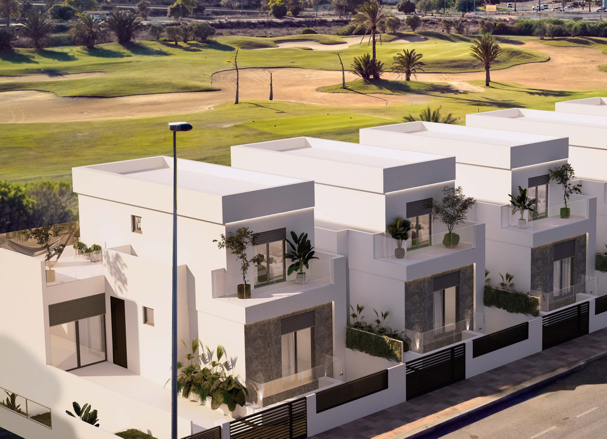 House – Detached Villa in Los Alcazares