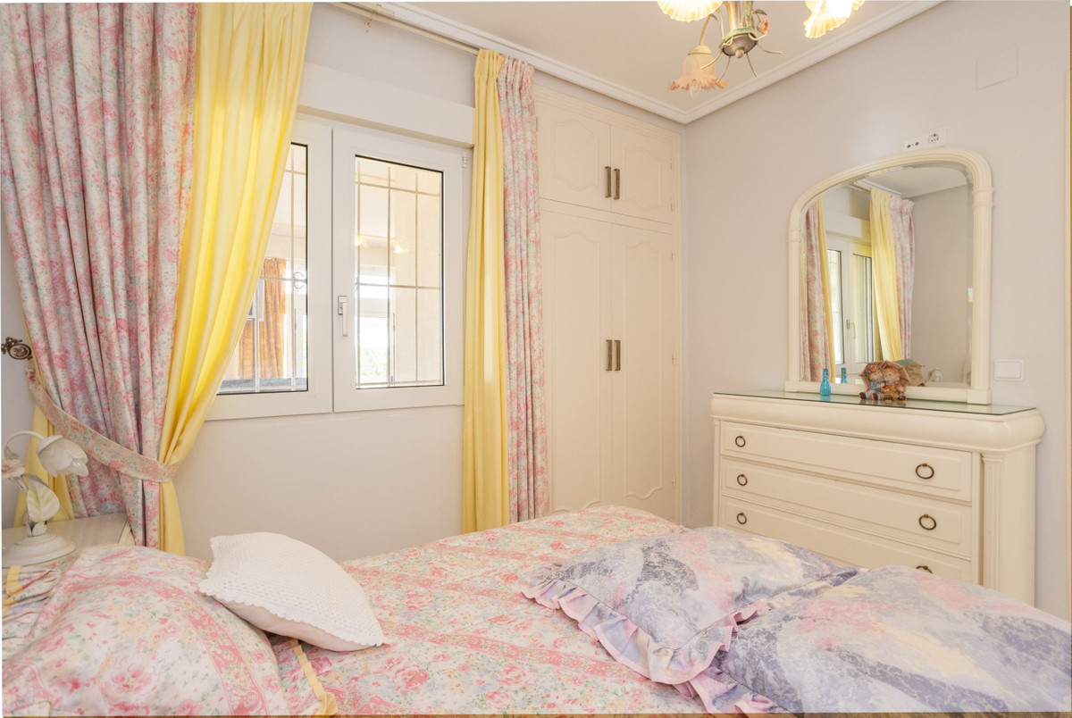 House – Detached Villa in Orihuela