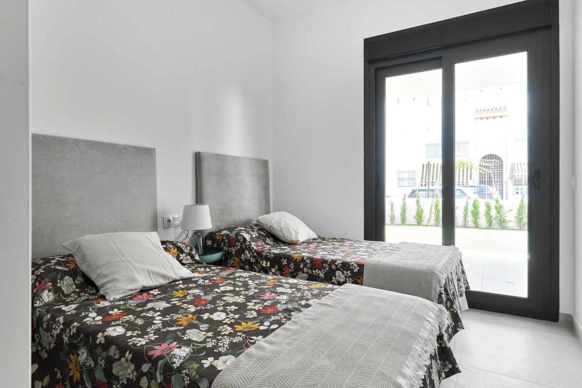 ShowFeedImage Apartment – Top Floor Apartment in Torrevieja