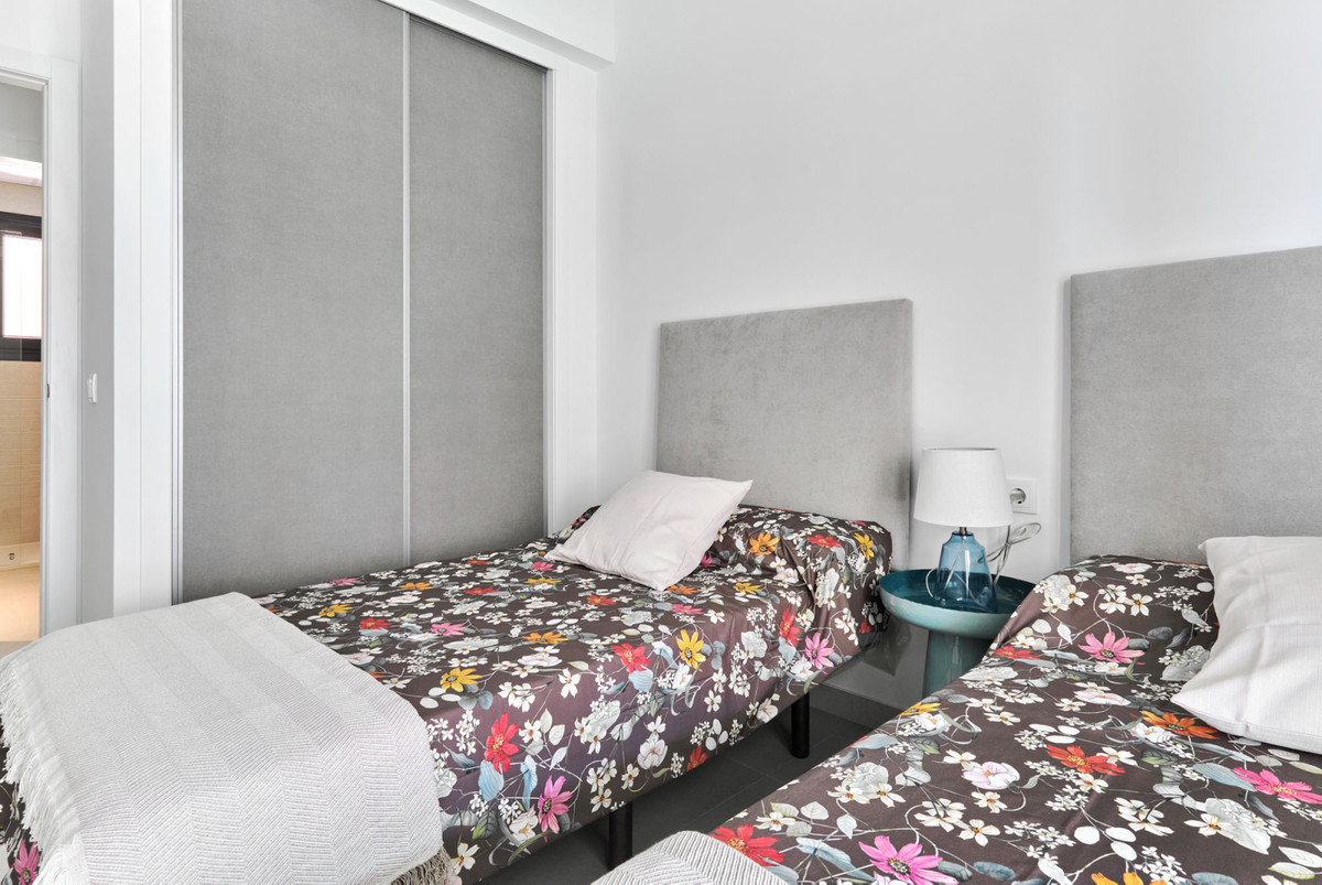 ShowFeedImage Apartment – Top Floor Apartment in Torrevieja