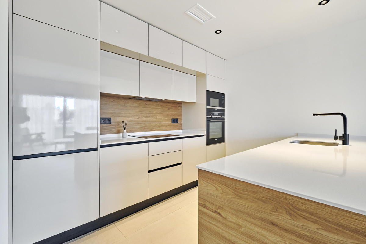 ShowFeedImage Apartment – Top Floor Apartment in Torrevieja