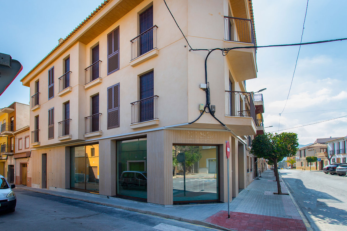 ShowFeedImage Apartment – Middle Floor Apartment in Hondón de las Nieves