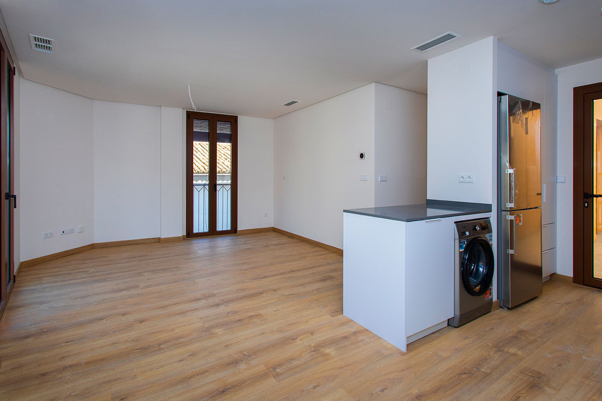 ShowFeedImage Apartment – Middle Floor Apartment in Hondón de las Nieves
