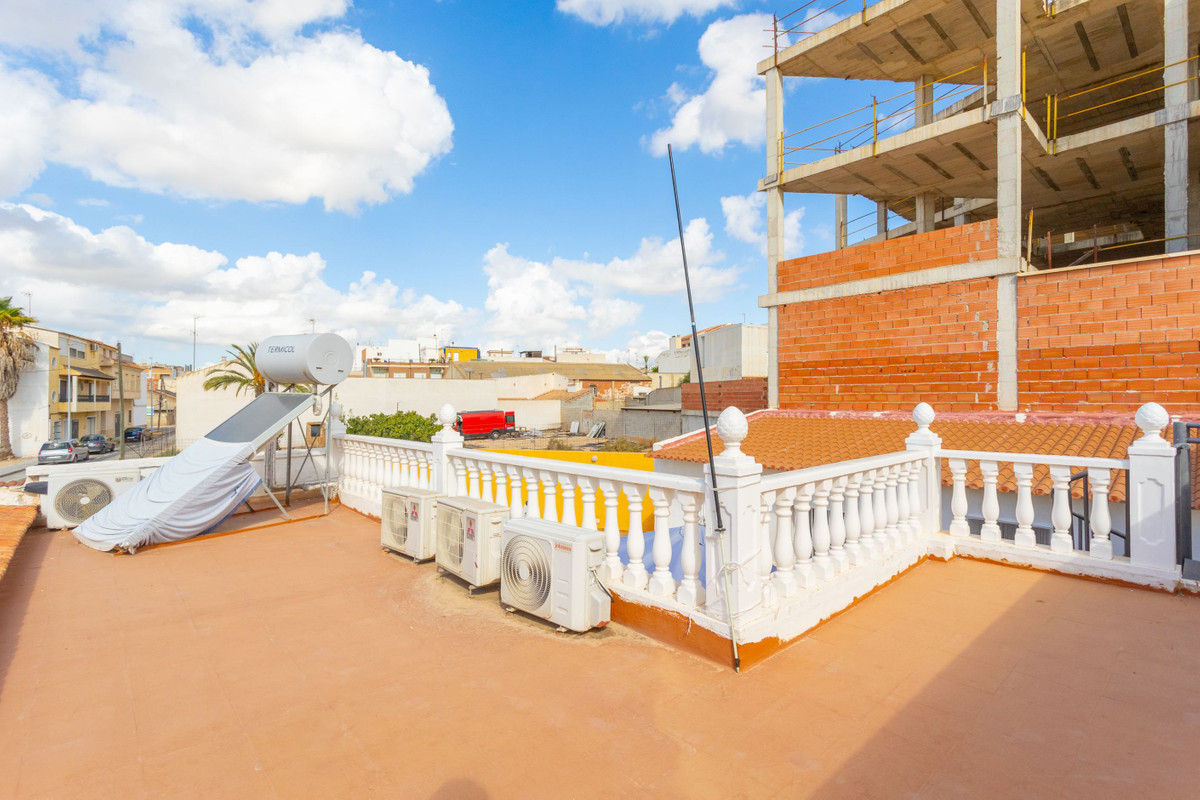 House – Townhouse in Los Montesinos