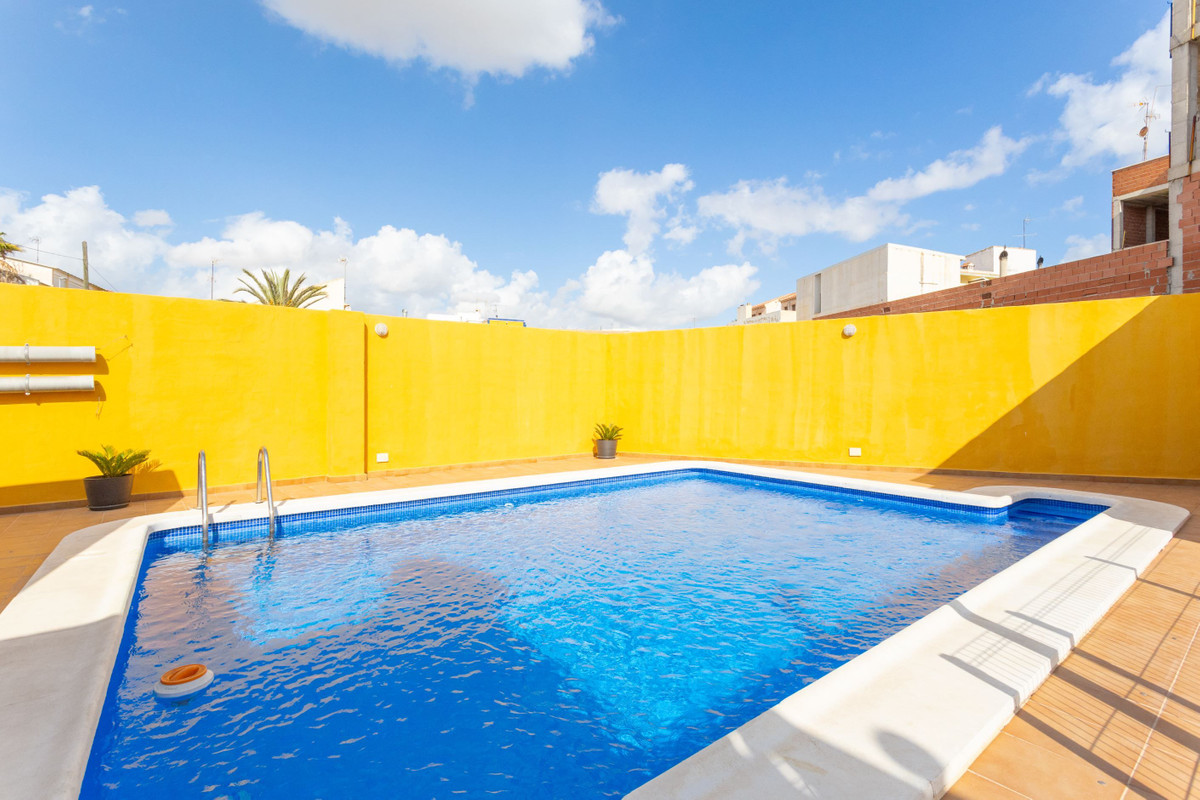House – Townhouse in Los Montesinos