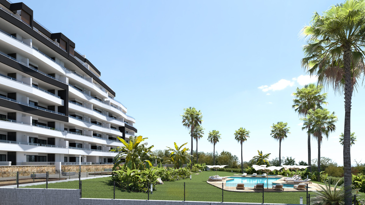 Apartment – Middle Floor Apartment in San Miguel de Salinas