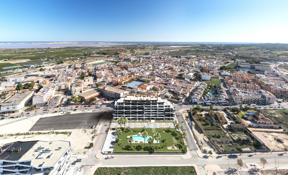 Apartment – Middle Floor Apartment in San Miguel de Salinas