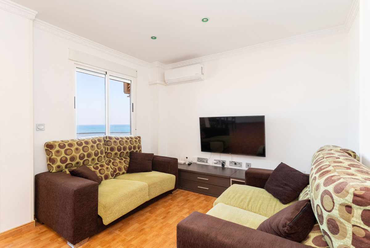 ShowFeedImage Apartment – Middle Floor Apartment in Torrevieja