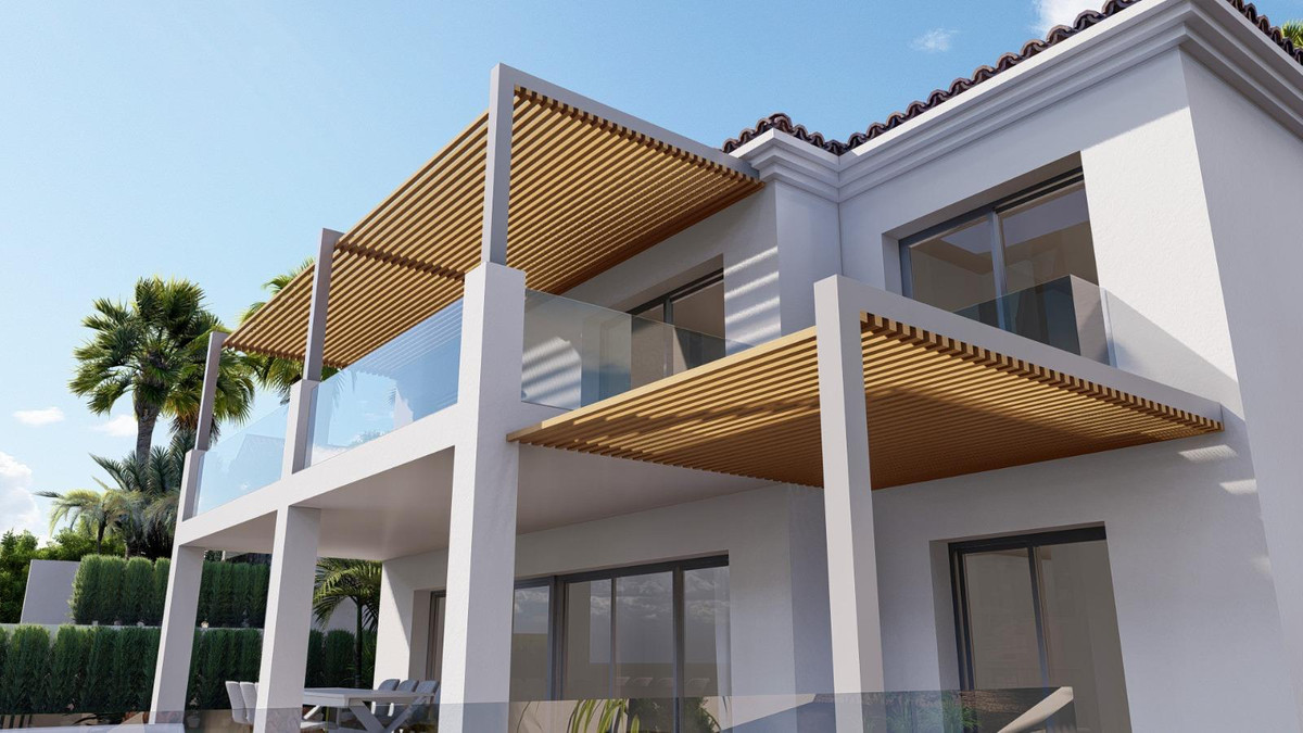 ShowFeedImage House – Detached Villa in Altea