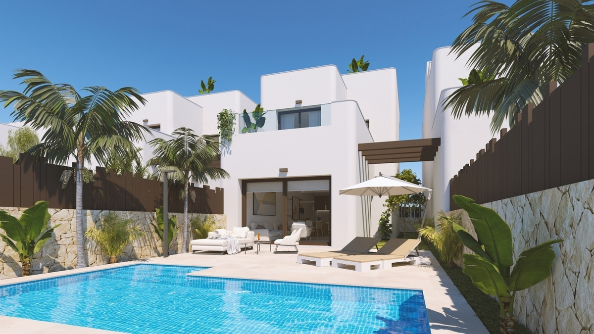 ShowFeedImage House – Detached Villa in Pilar de la Horadada