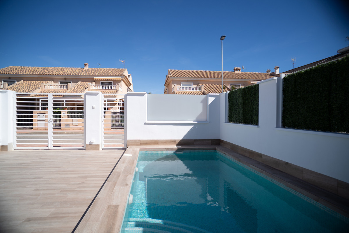ShowFeedImage House – Detached Villa in San Javier