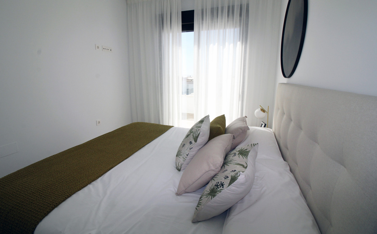 ShowFeedImage House – Townhouse in Pilar de la Horadada