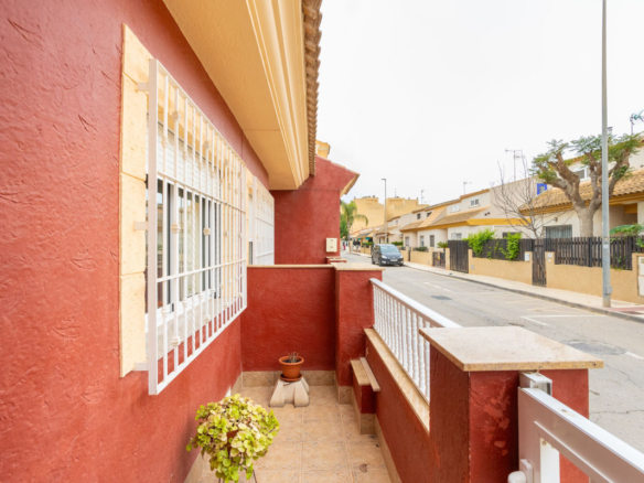 House – Townhouse in Los Alcazares