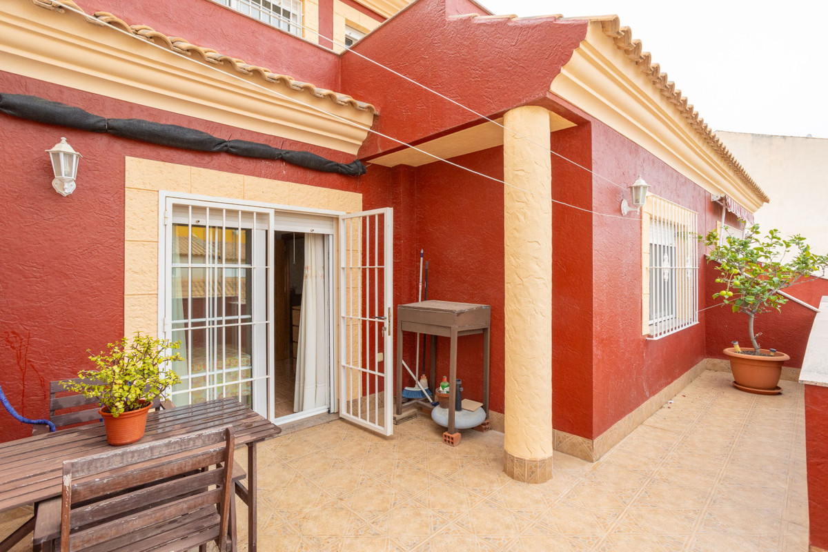 ShowFeedImage House – Townhouse in Los Alcazares