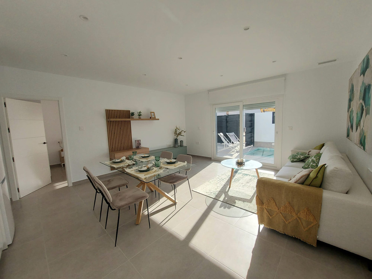 ShowFeedImage House – Detached Villa in Torre-Pacheco