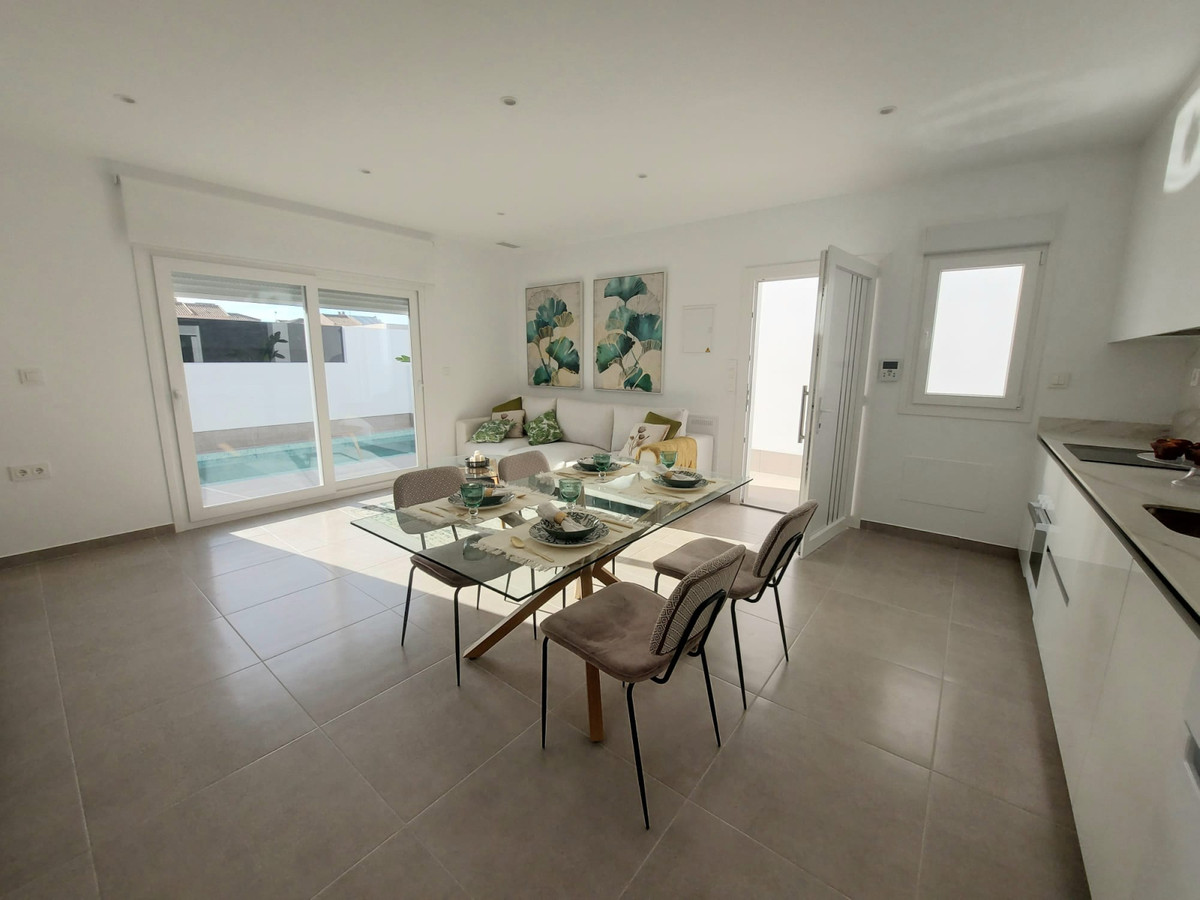 ShowFeedImage House – Detached Villa in Torre-Pacheco