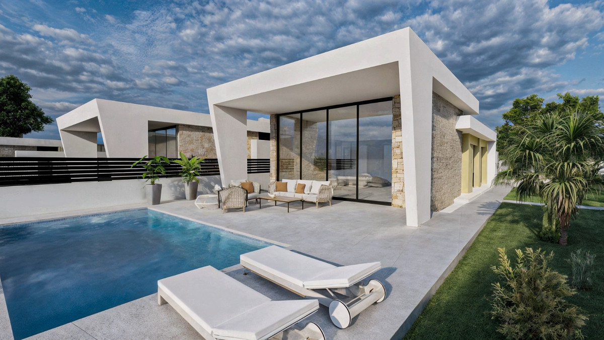 ShowFeedImage House – Detached Villa in Torrevieja