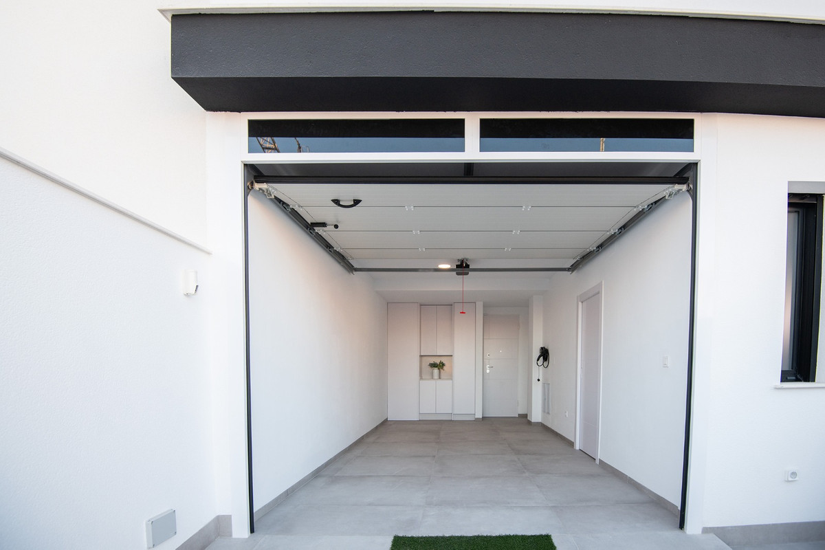 ShowFeedImage House – Semi-Detached House in San Javier