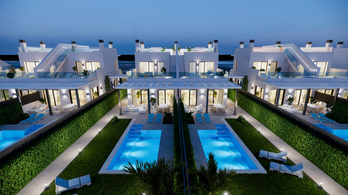 ShowFeedImage House – Detached Villa in Los Alcazares