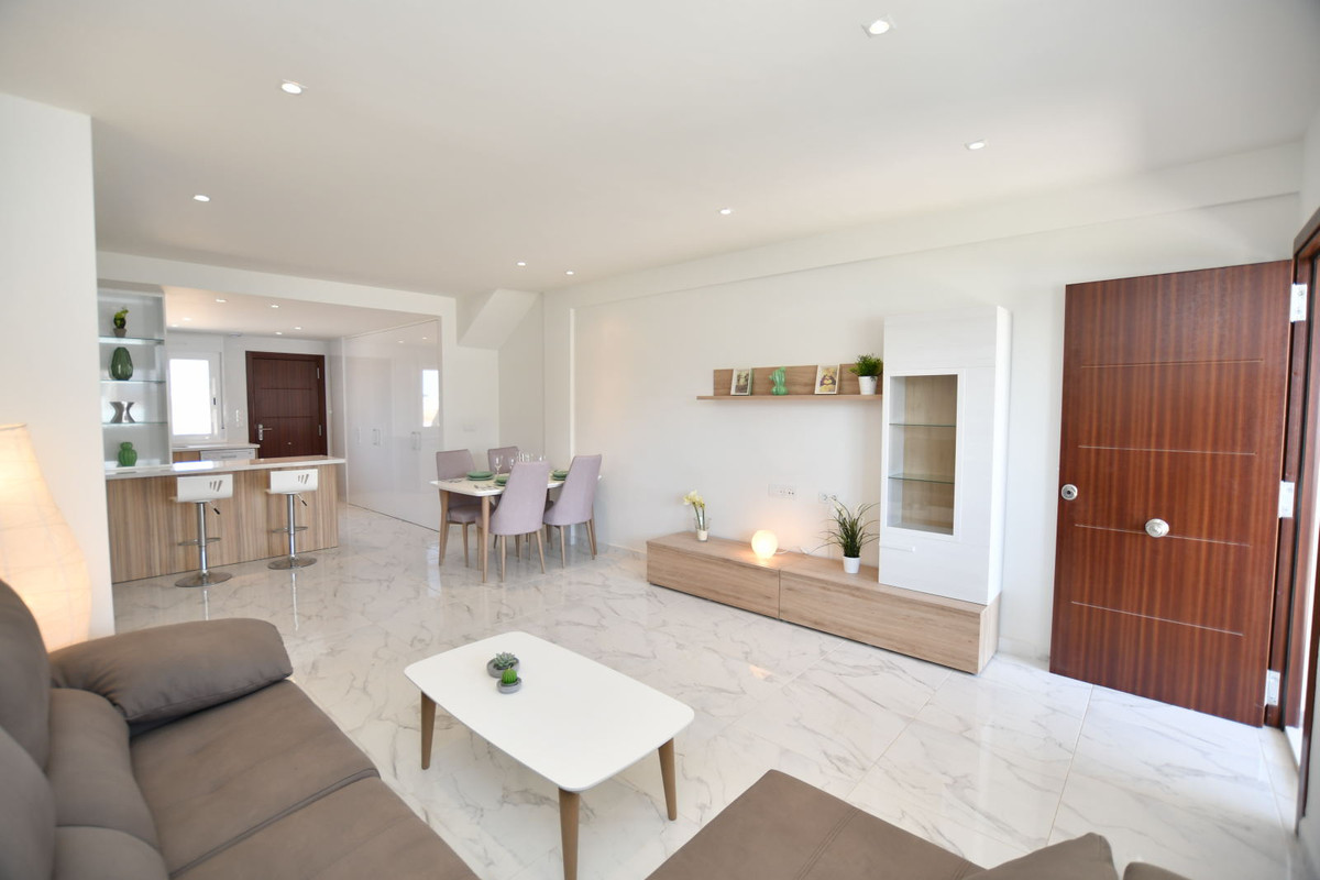 ShowFeedImage House – Bungalow in San Miguel de Salinas