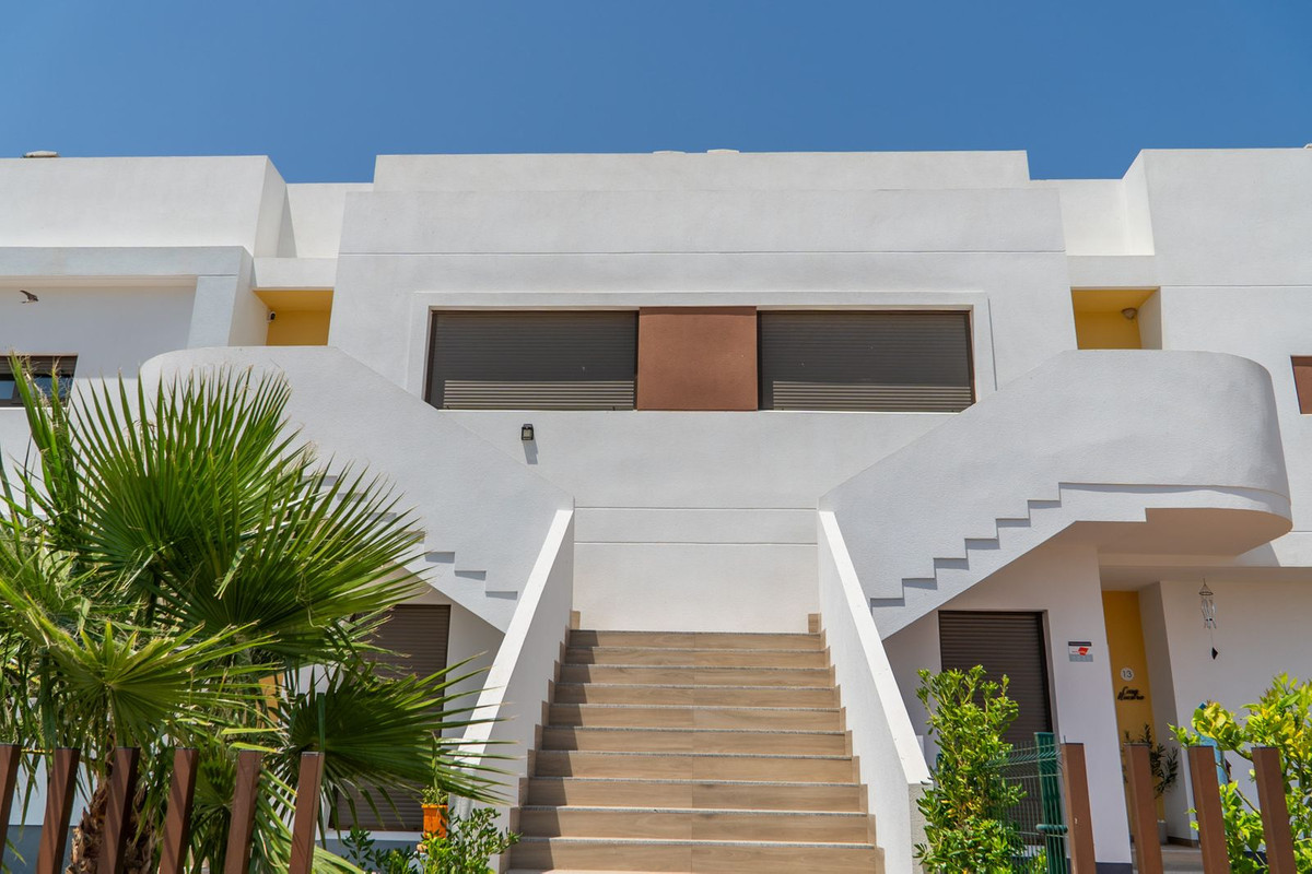 ShowFeedImage Apartment – Middle Floor Apartment in Orihuela
