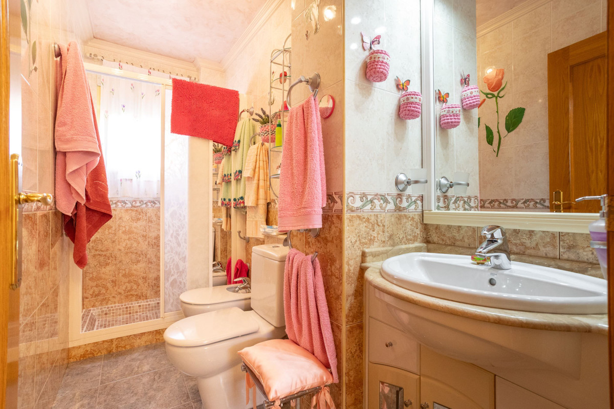 House – Detached Villa in La Union
