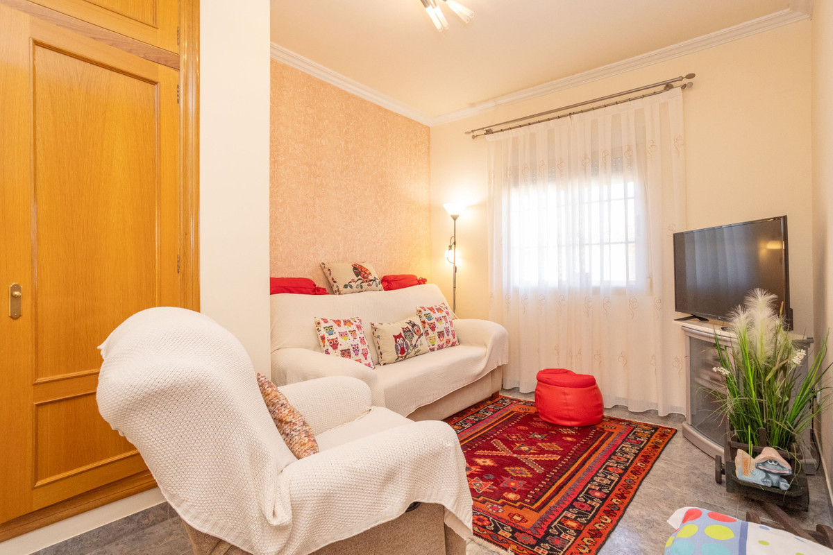 House – Detached Villa in La Union