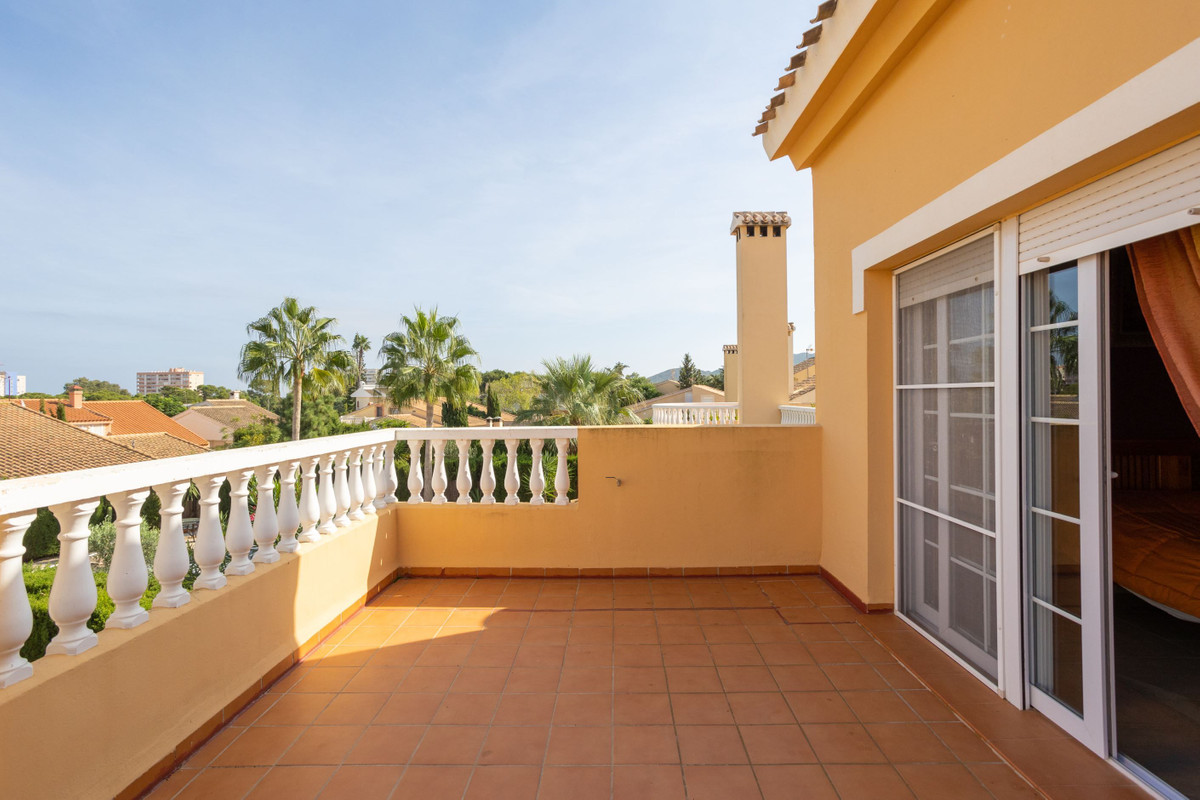 ShowFeedImage House – Detached Villa in Cartagena