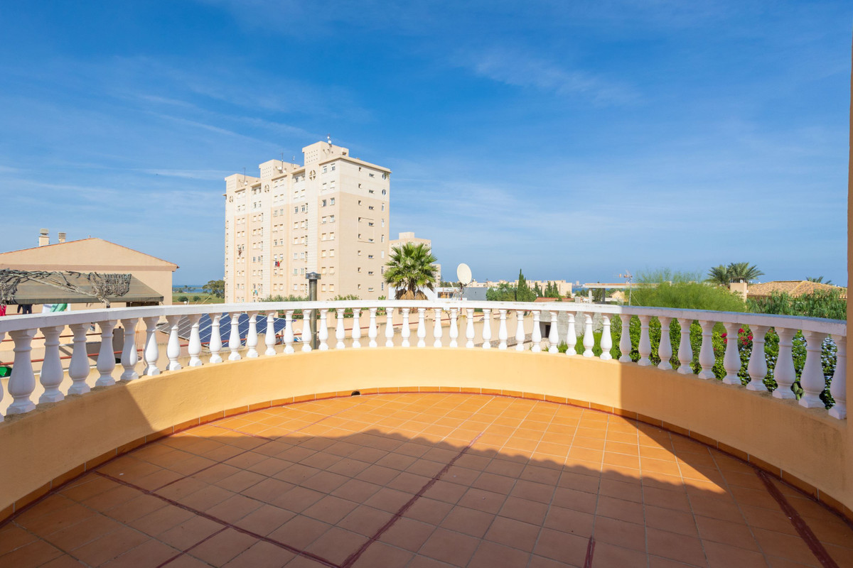 ShowFeedImage House – Detached Villa in Cartagena
