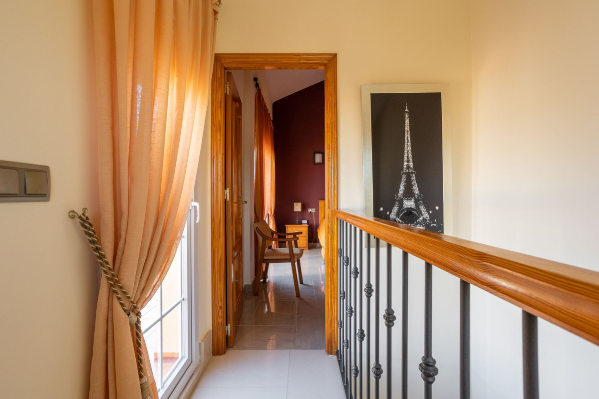 ShowFeedImage House – Detached Villa in Cartagena