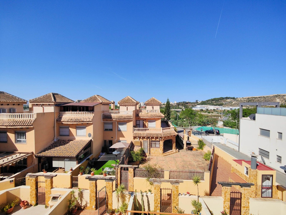 House – Townhouse in Guardamar del Segura