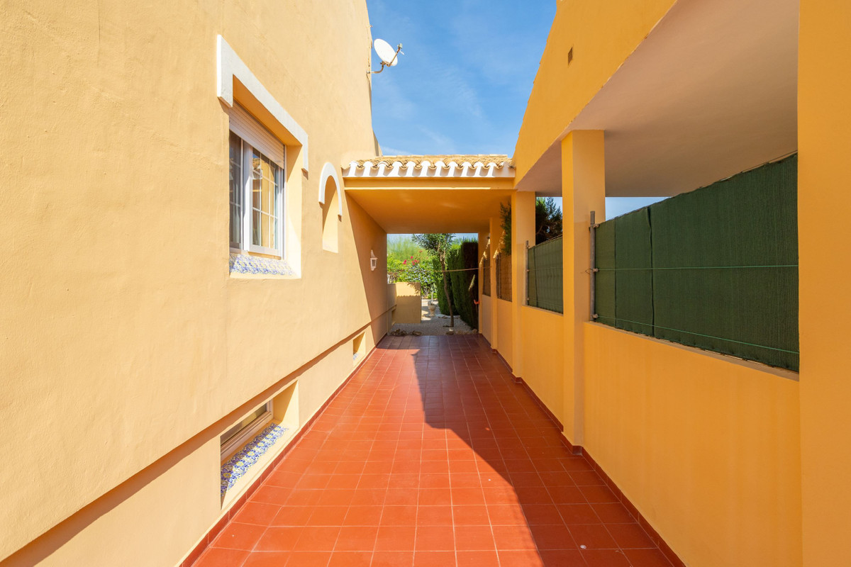 ShowFeedImage House – Detached Villa in Cartagena