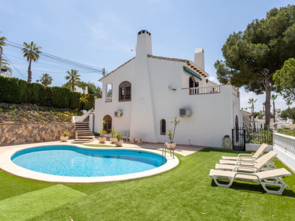 House – Detached Villa in Orihuela