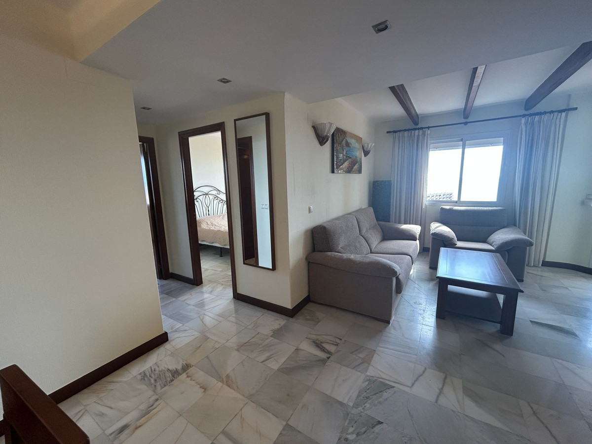 Apartment – Middle Floor Apartment in Torrevieja