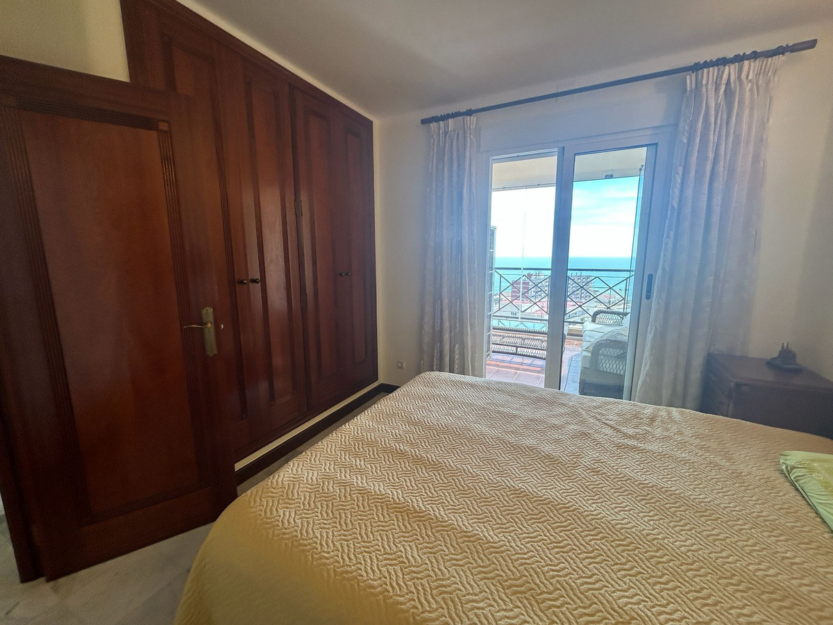 Apartment – Middle Floor Apartment in Torrevieja