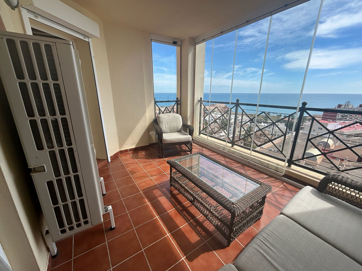 Apartment – Middle Floor Apartment in Torrevieja