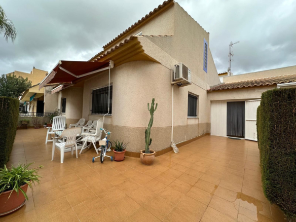House – Townhouse in Los Alcazares