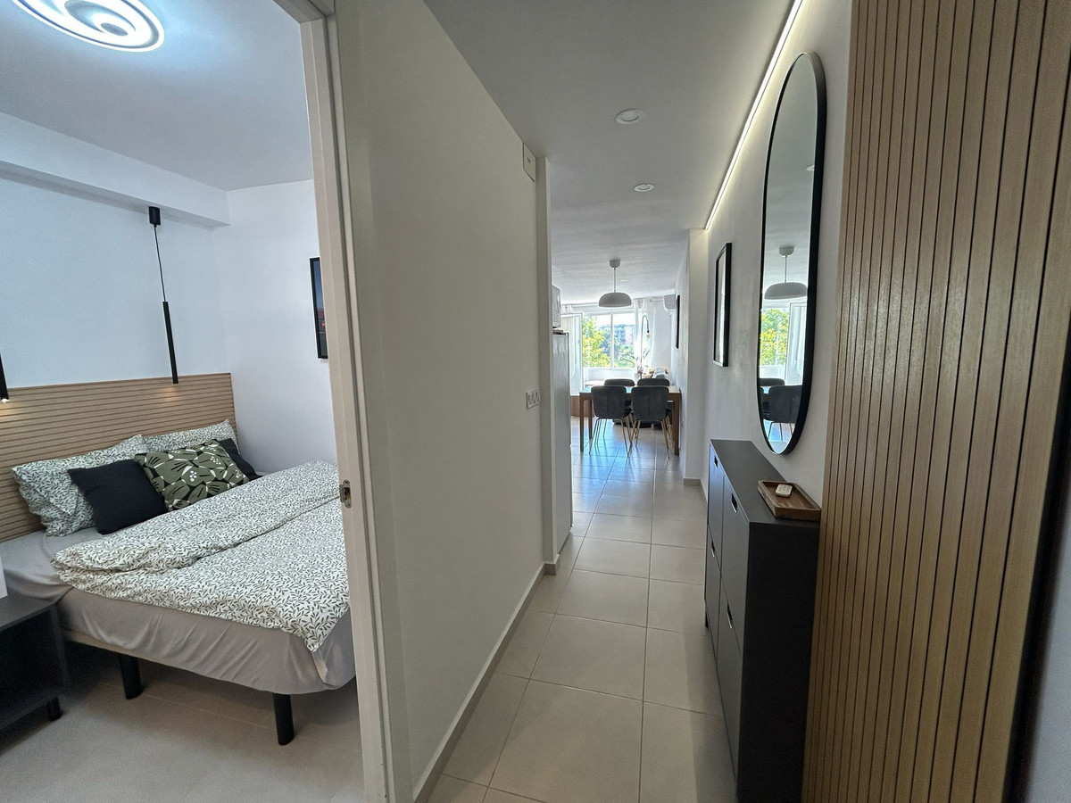 Apartment – Middle Floor Apartment in Torrevieja