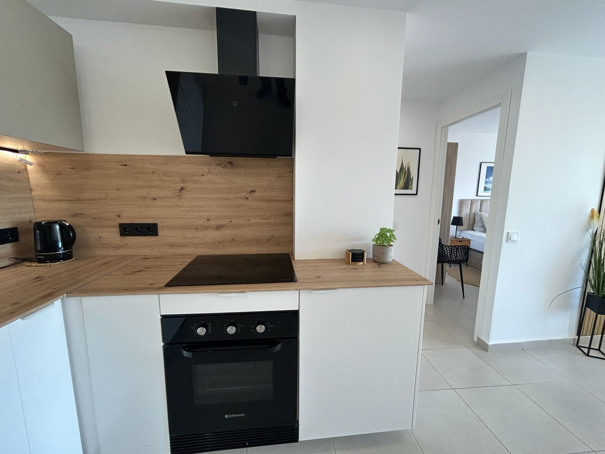 Apartment – Middle Floor Apartment in Torrevieja