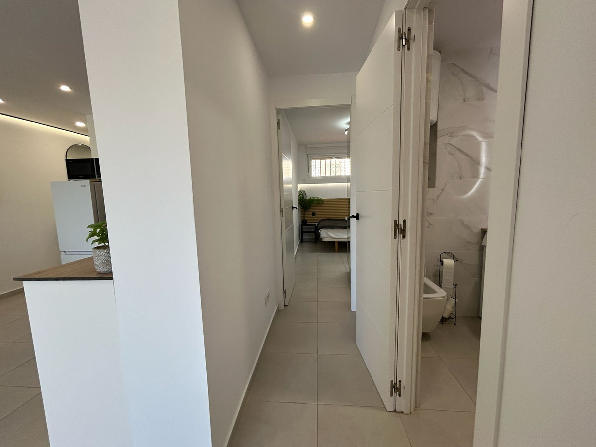 Apartment – Middle Floor Apartment in Torrevieja