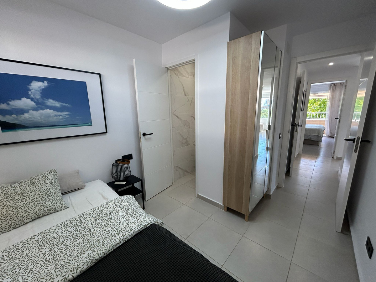 Apartment – Middle Floor Apartment in Torrevieja