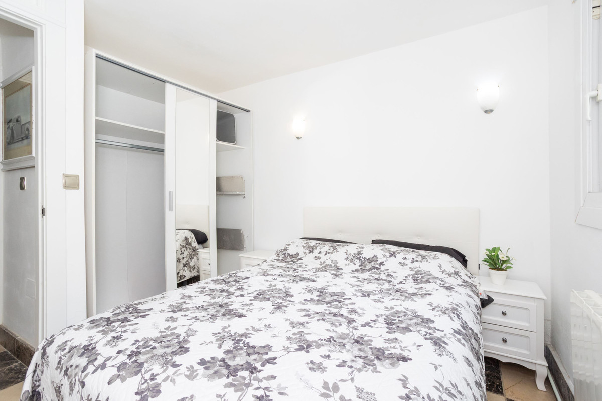 ShowFeedImage House – Detached Villa in Orihuela