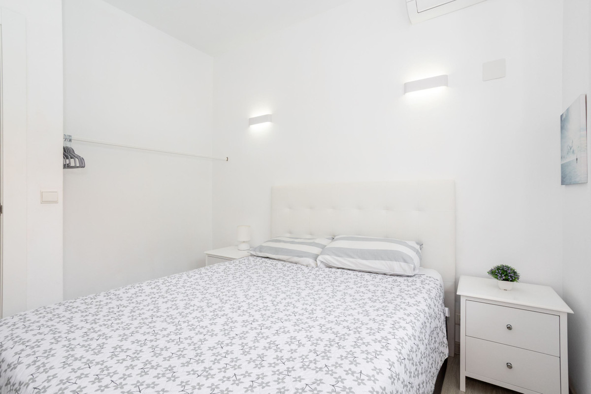 ShowFeedImage House – Detached Villa in Orihuela