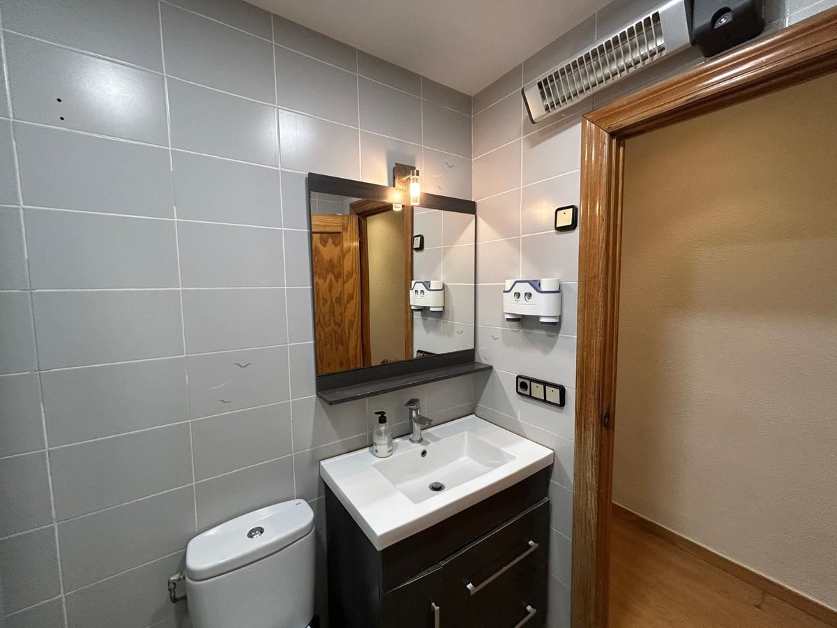 ShowFeedImage Apartment – Middle Floor Apartment in Alicante City