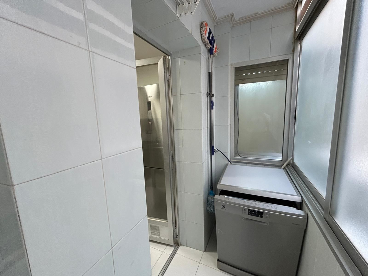 ShowFeedImage Apartment – Middle Floor Apartment in Alicante City